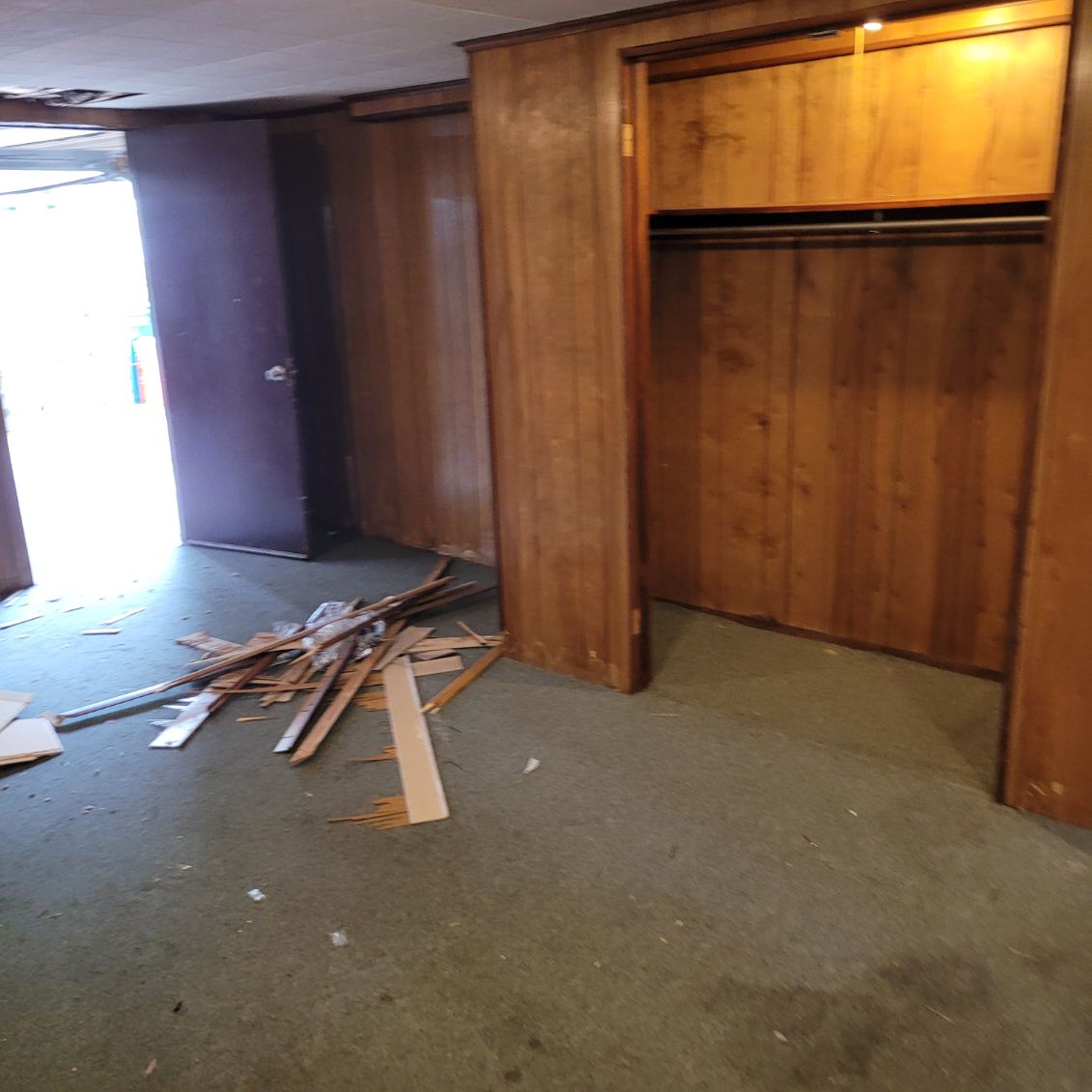 Vinyl Flooring Project
